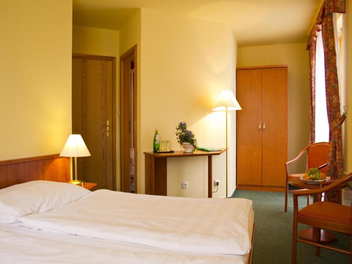 Hotel Na Jezere Horni Plana Exterior foto