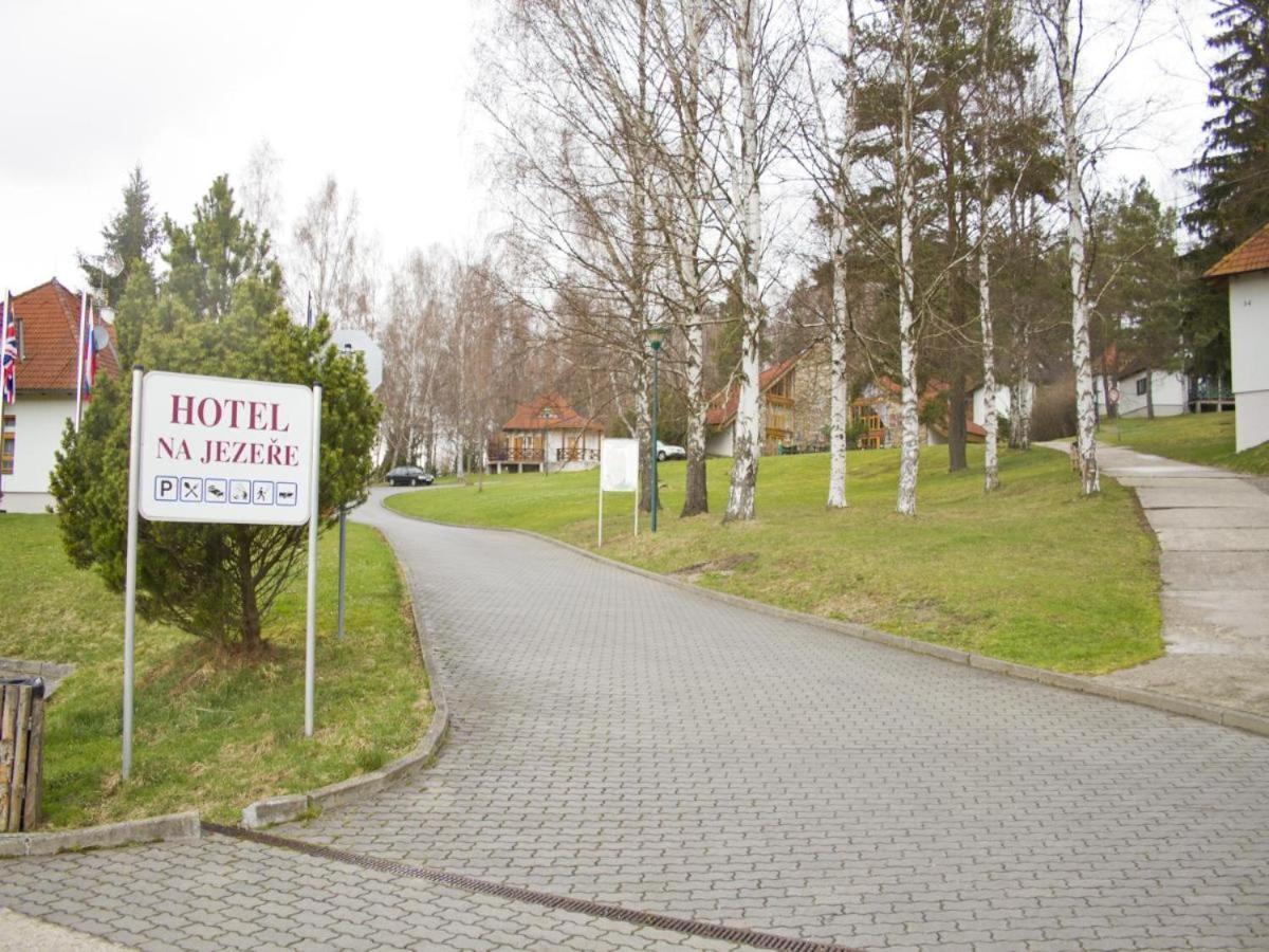 Hotel Na Jezere Horni Plana Exterior foto